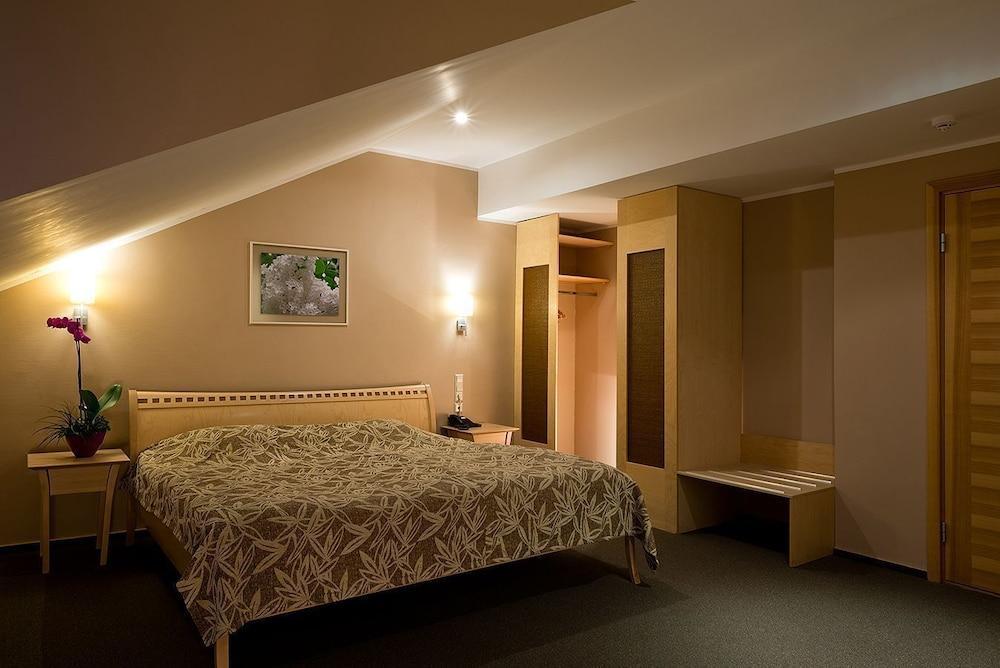 Spa Hotel Ezeri Сигулда Экстерьер фото
